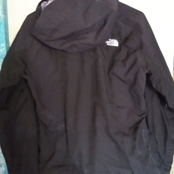 North Face women's S/P Jacket - Picture 3 of 6